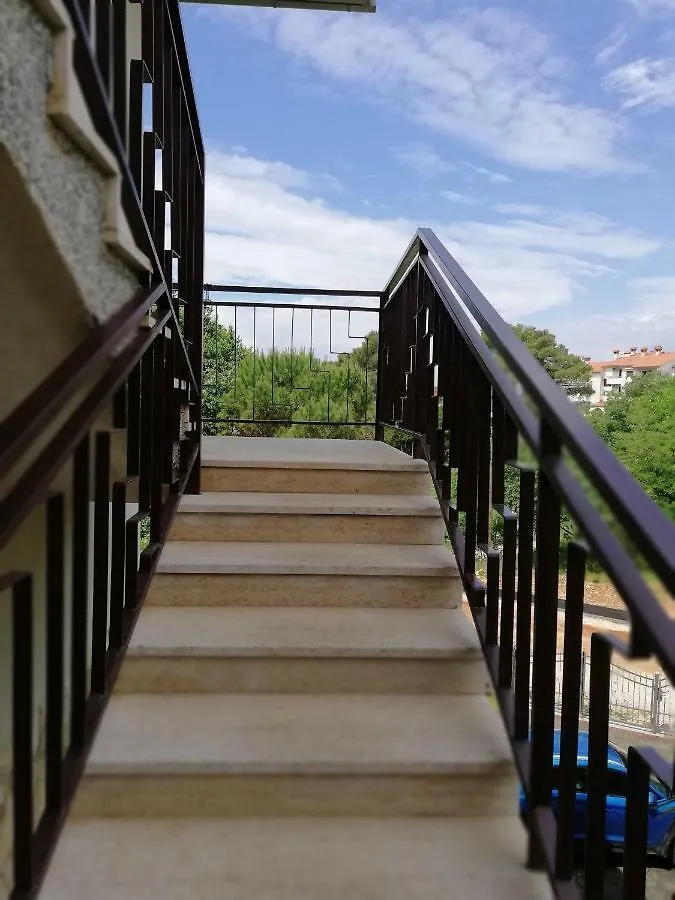 Apartment Marina Malinska